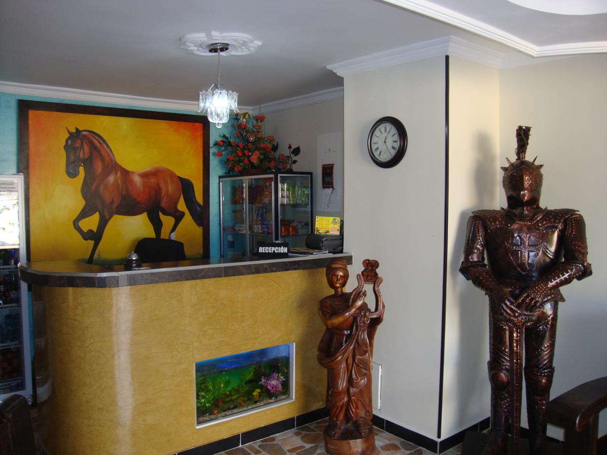 Hotel Emperatriz Armenia  Zewnętrze zdjęcie