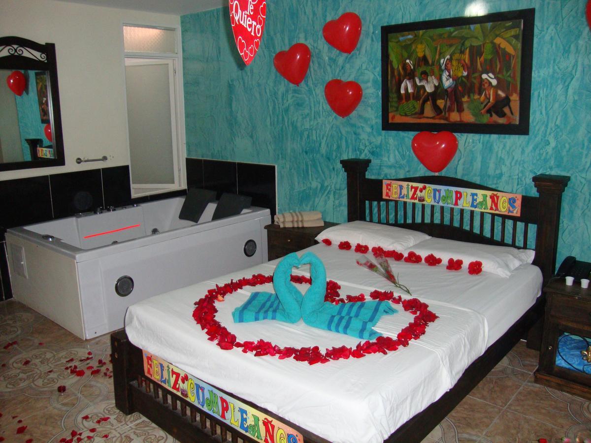 Hotel Emperatriz Armenia  Zewnętrze zdjęcie