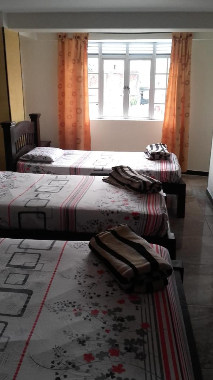Hotel Emperatriz Armenia  Zewnętrze zdjęcie